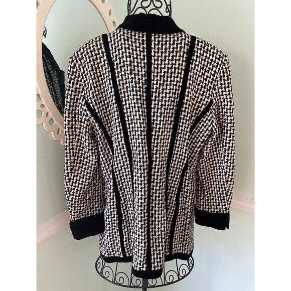 1990s Escada Blazer Houndstooth Long Sleeve Jacket VTG 90s Velvet Trim 4… - Picture 5 of 10